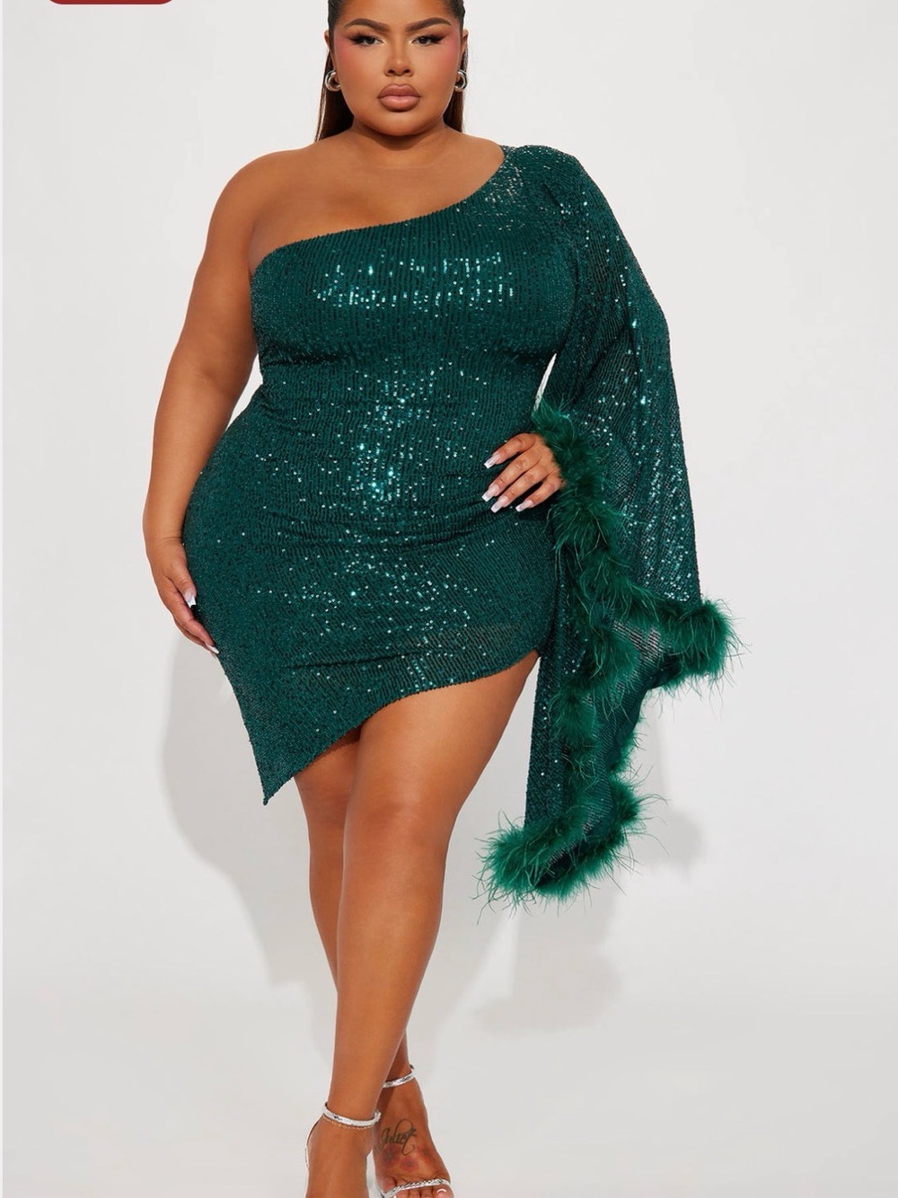 Fashion Nova Emerald Green One-Shoulder Sequin Mini Dress with Feather Trim